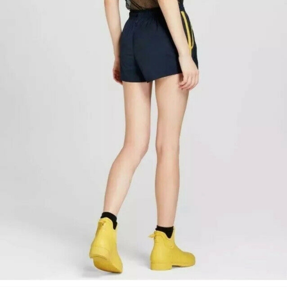 Hunter   for girl  shorts  size  XL 14/16
